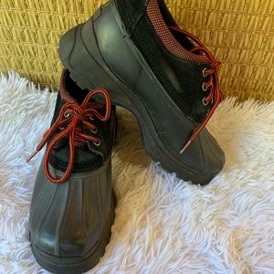 Bass Anchorage 8 waterproof duck shoe black red